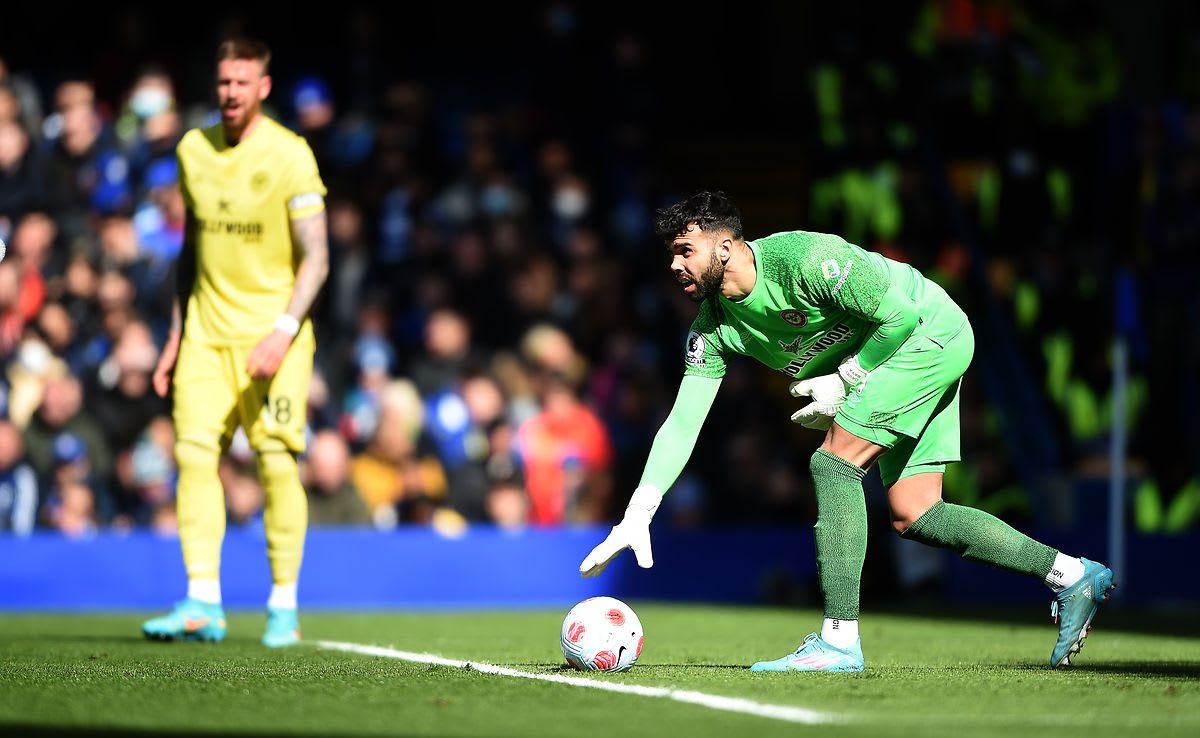 https://www.brentfordfc.com/siteassets/images/football/2021-22/first-team-games/20220402---chelsea/20220402-140855.jpg