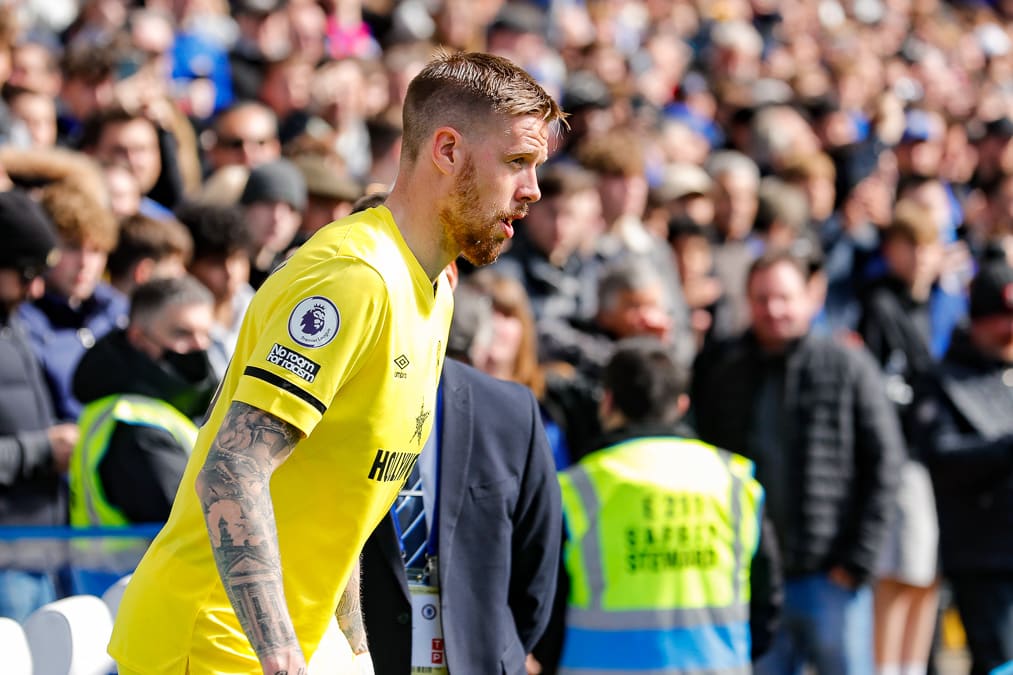 https://www.brentfordfc.com/siteassets/images/football/2021-22/collections/april-potm/20220402-145612-0055.jpg