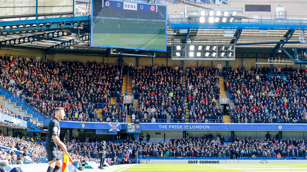 https://www.brentfordfc.com/siteassets/images/football/2021-22/non-match/20220402---chelsea-fans/20220402-150257-0071.jpg