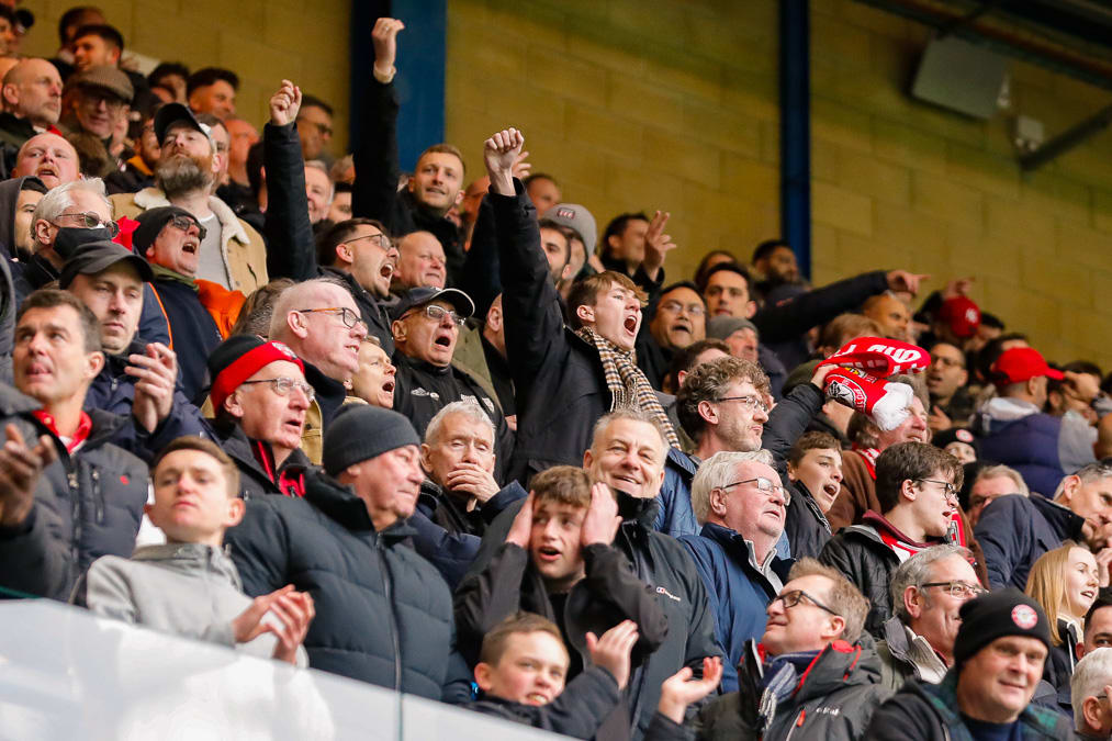 https://www.brentfordfc.com/siteassets/images/football/2021-22/non-match/20220402---chelsea-fans/20220402-160749-0155.jpg