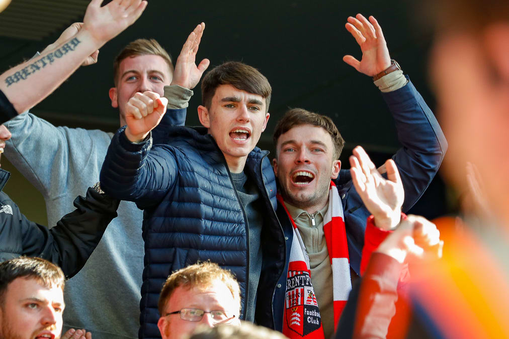 https://www.brentfordfc.com/siteassets/images/football/2021-22/non-match/20220402---chelsea-fans/20220402-164435-0282.jpg