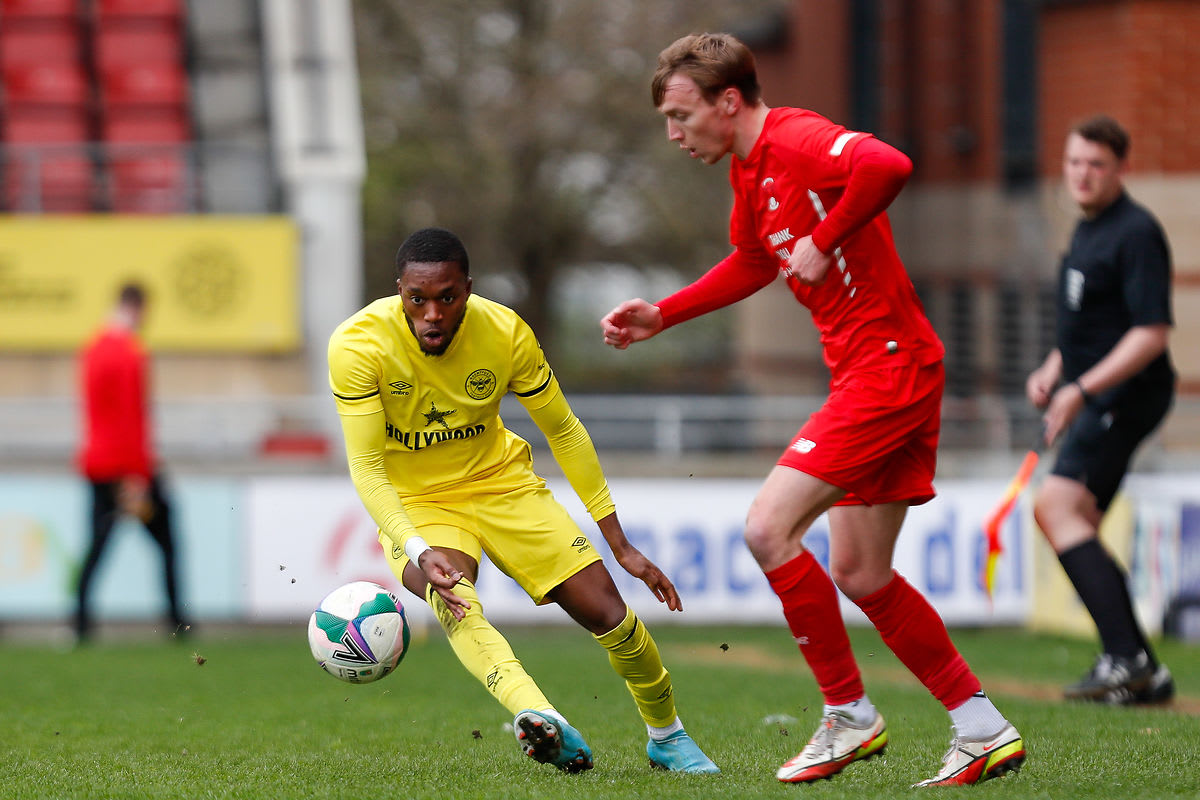 https://www.brentfordfc.com/siteassets/images/football/2021-22/first-team-games/20220405---orient-bcd/20220405-130607-26-0100.jpg