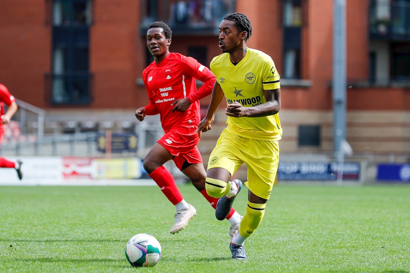 https://www.brentfordfc.com/siteassets/images/football/2021-22/first-team-games/20220405---orient-bcd/20220405-133846-22409.jpg