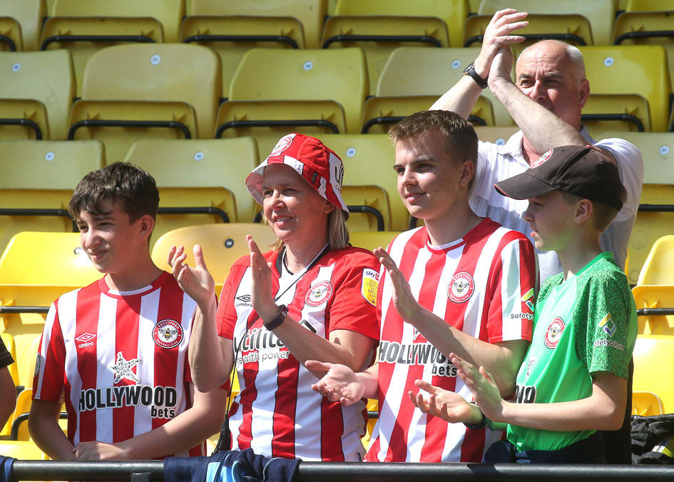 https://www.brentfordfc.com/siteassets/images/football/2021-22/non-match/20220416---watford-fans/20220416-135305-0016.jpg