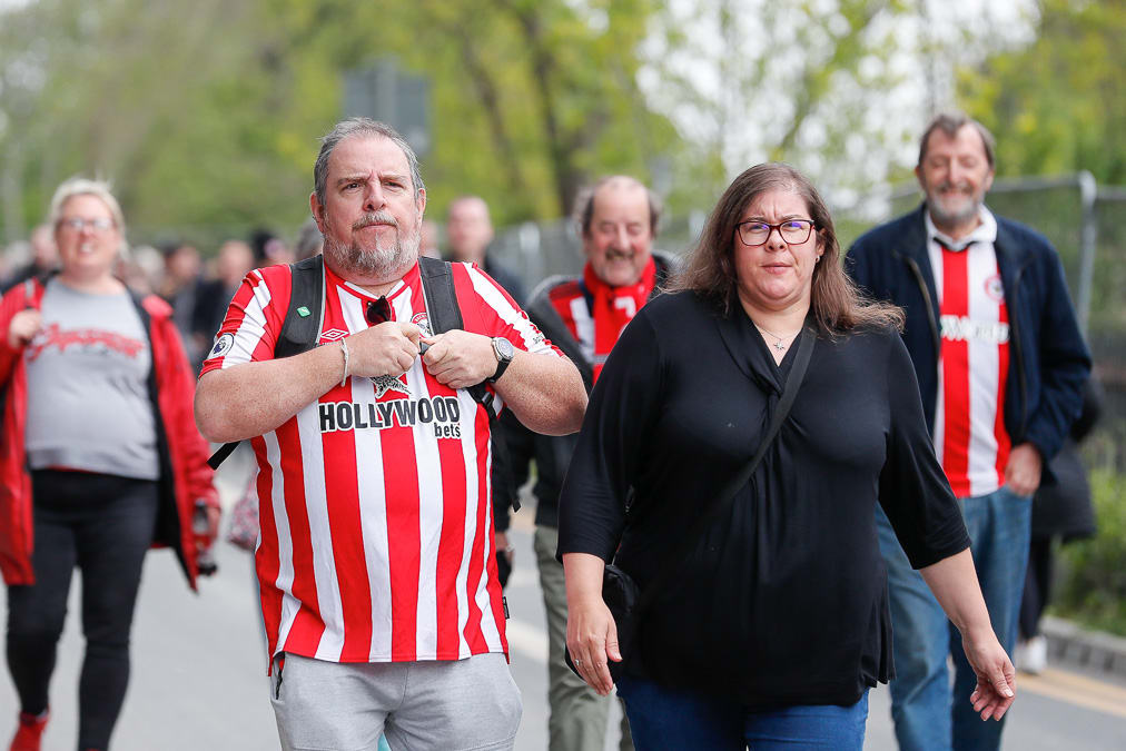https://www.brentfordfc.com/siteassets/images/football/2021-22/non-match/20220423---tottenham-fans/20220423-155342-1021.jpg