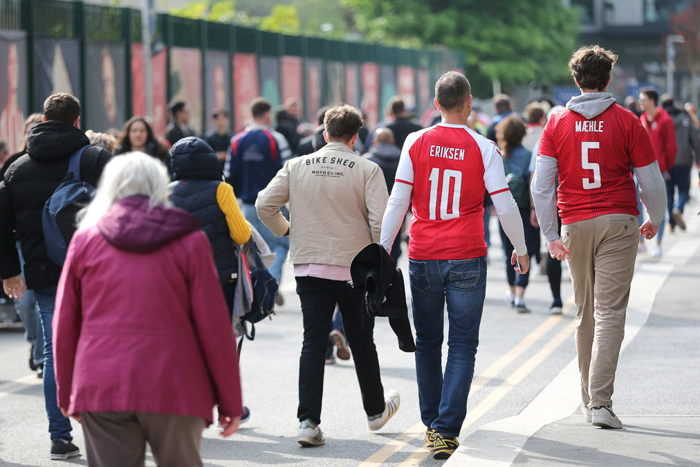 https://www.brentfordfc.com/siteassets/images/football/2021-22/non-match/20220423---tottenham-fans/20220423-162814-1040.jpg