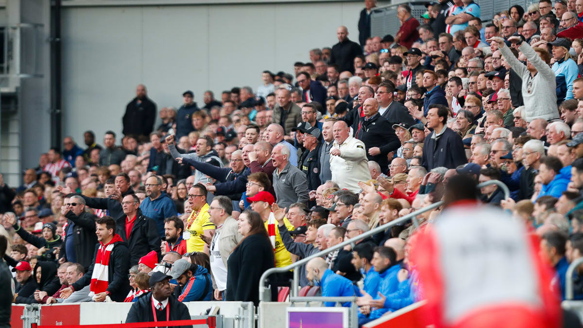 Tottenham Hotspur Fans Gallery