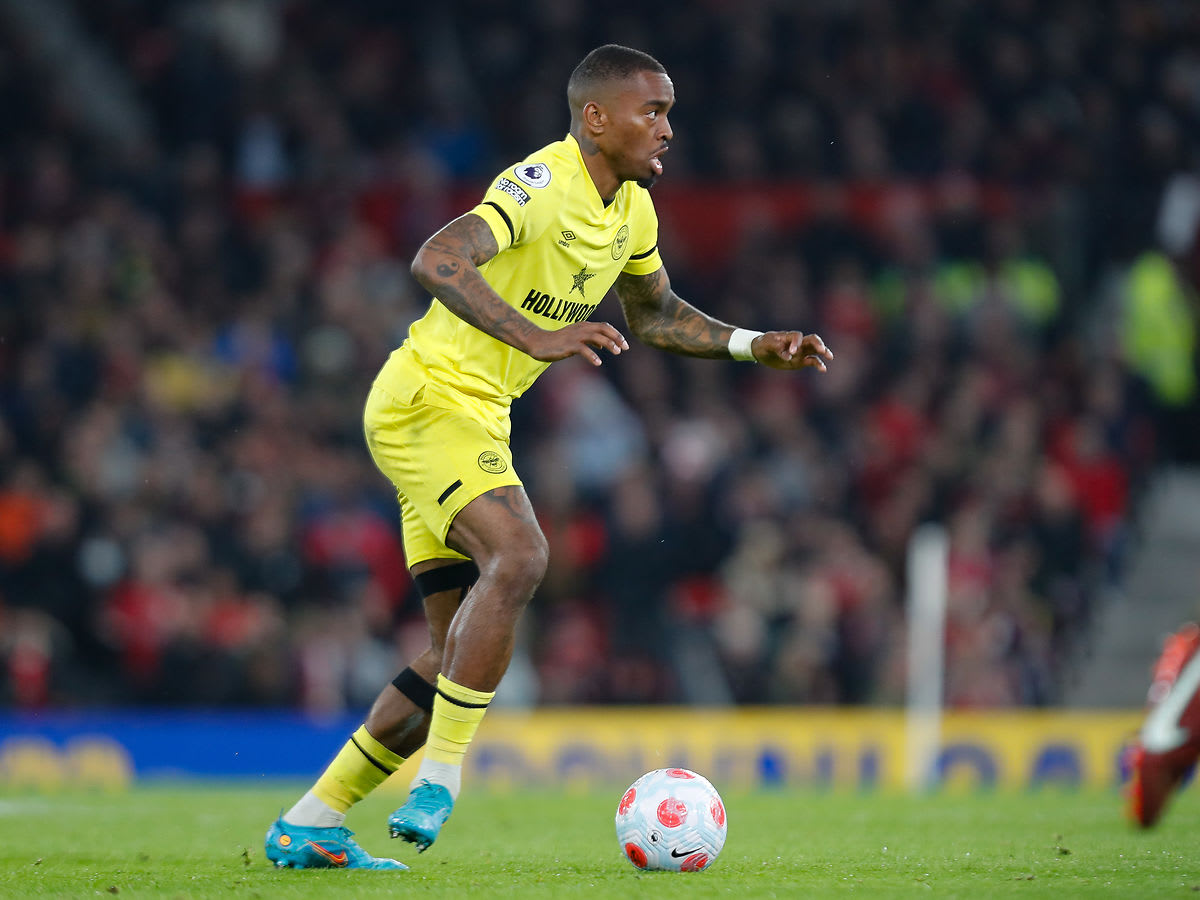 https://www.brentfordfc.com/siteassets/images/football/2021-22/first-team-games/20220502---man-utd/20220502-210922-21-0100.jpg