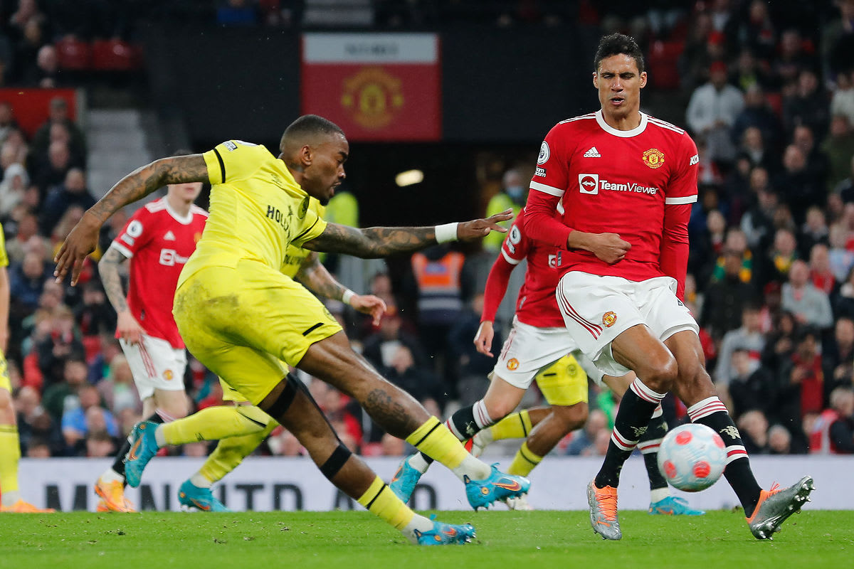 https://www.brentfordfc.com/siteassets/images/football/2021-22/first-team-games/20220502---man-utd/20220502-211448-47-0100.jpg