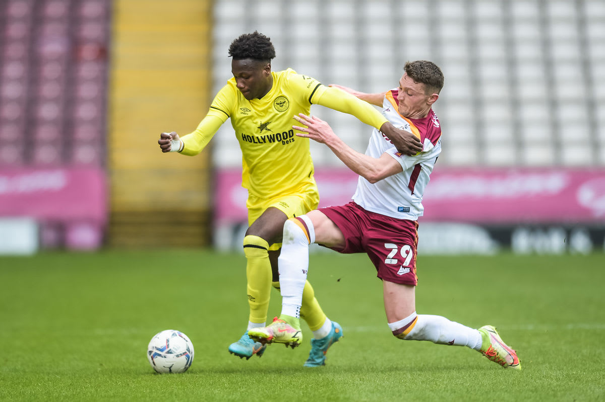 https://www.brentfordfc.com/siteassets/images/football/2021-22/b-team-games/20220503---bradford-city/20220503-113114-63-0000.jpg