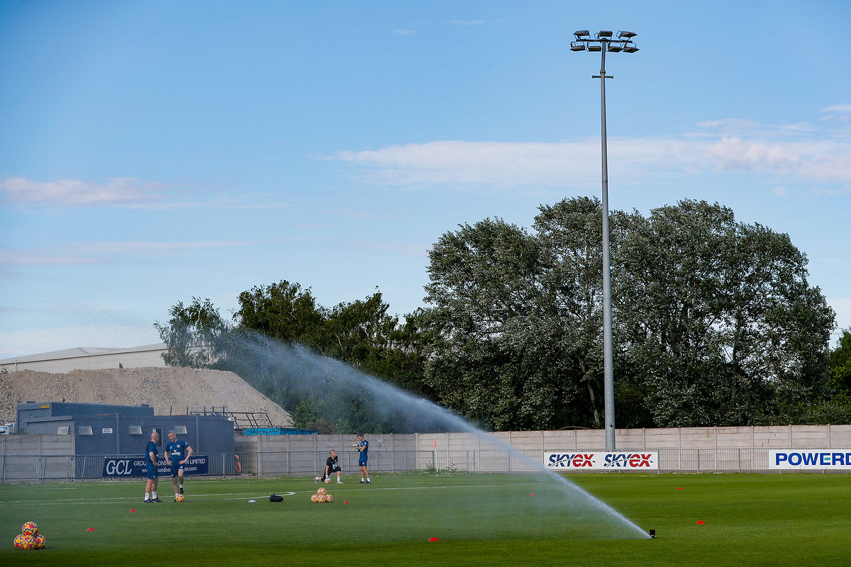 https://www.brentfordfc.com/siteassets/images/football/2021-22/first-team-games/20220517---valencia-bcd/20220517-171251-46-0100.jpg