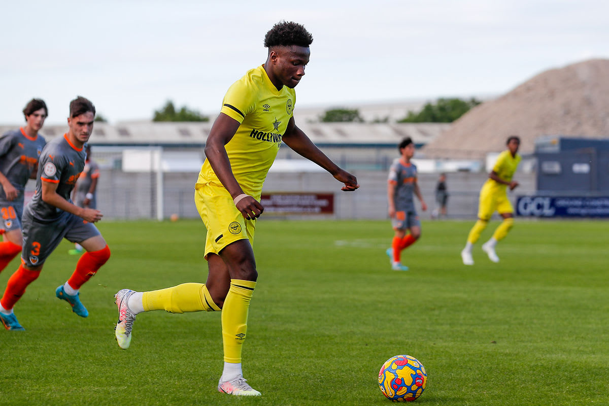 https://www.brentfordfc.com/siteassets/images/football/2021-22/first-team-games/20220517---valencia-bcd/20220517-180949-59-0100.jpg