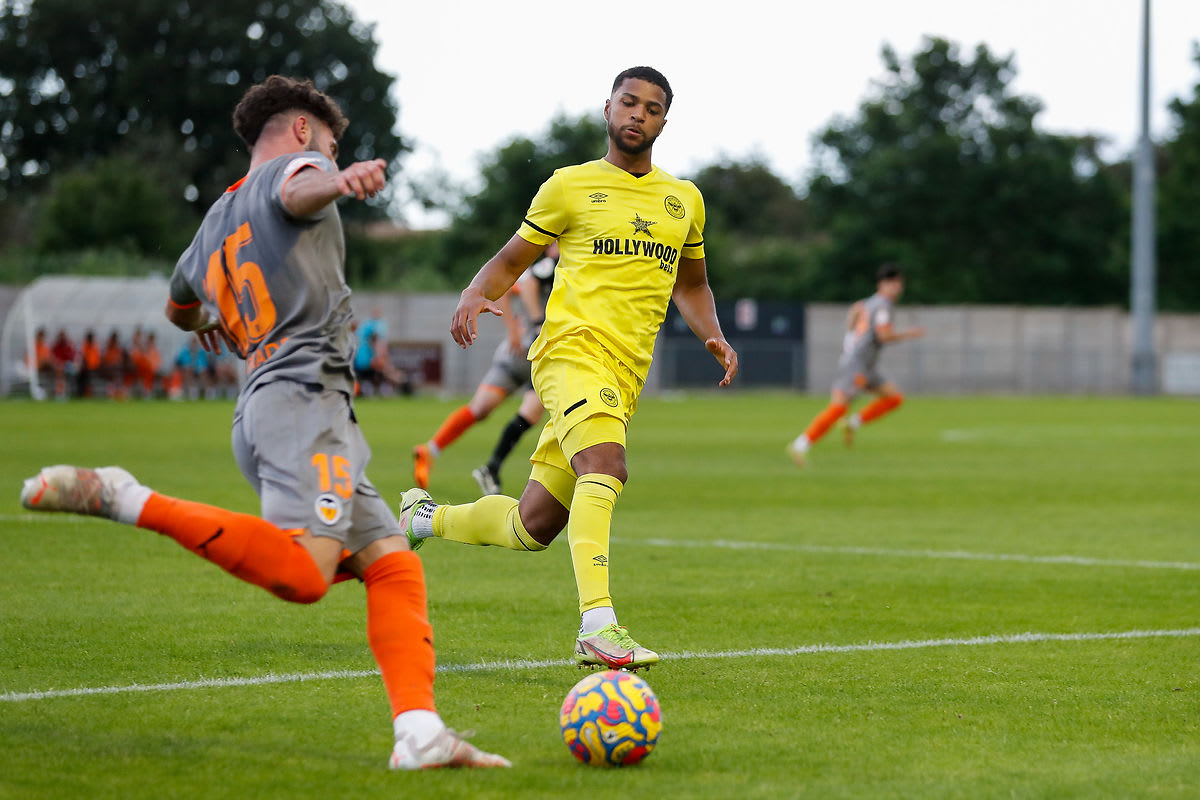 https://www.brentfordfc.com/siteassets/images/football/2021-22/first-team-games/20220517---valencia-bcd/20220517-192624-24-0100.jpg