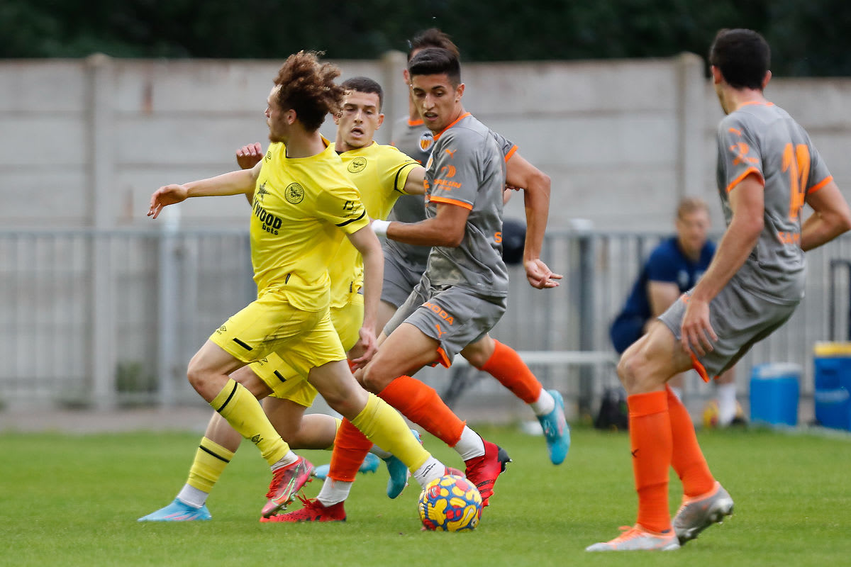 https://www.brentfordfc.com/siteassets/images/football/2021-22/first-team-games/20220517---valencia-bcd/20220517-193816-79-0100.jpg