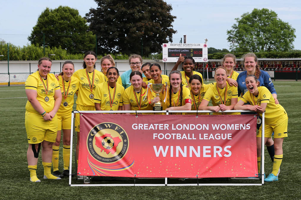 https://www.brentfordfc.com/siteassets/images/football/2021-22/brentford-wfc/non-match/20220522---islington/20220522-154157-3123.jpg