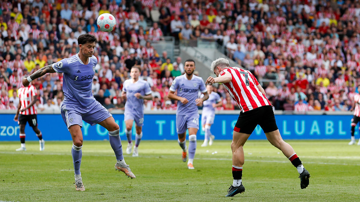 Brentford v Leeds United Gallery