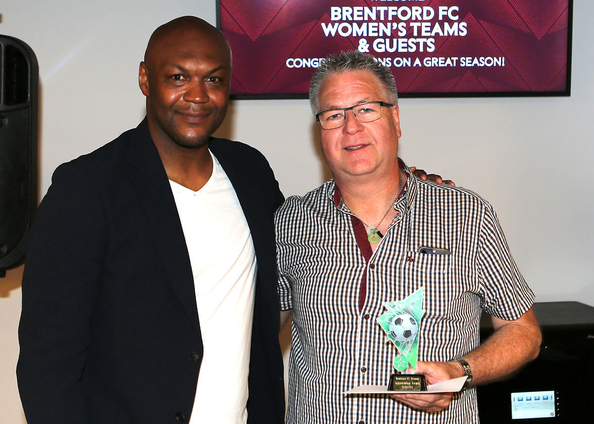 https://www.brentfordfc.com/siteassets/images/football/2021-22/brentford-wfc/non-match/20220617---awards/20220617-215440-0100.jpg