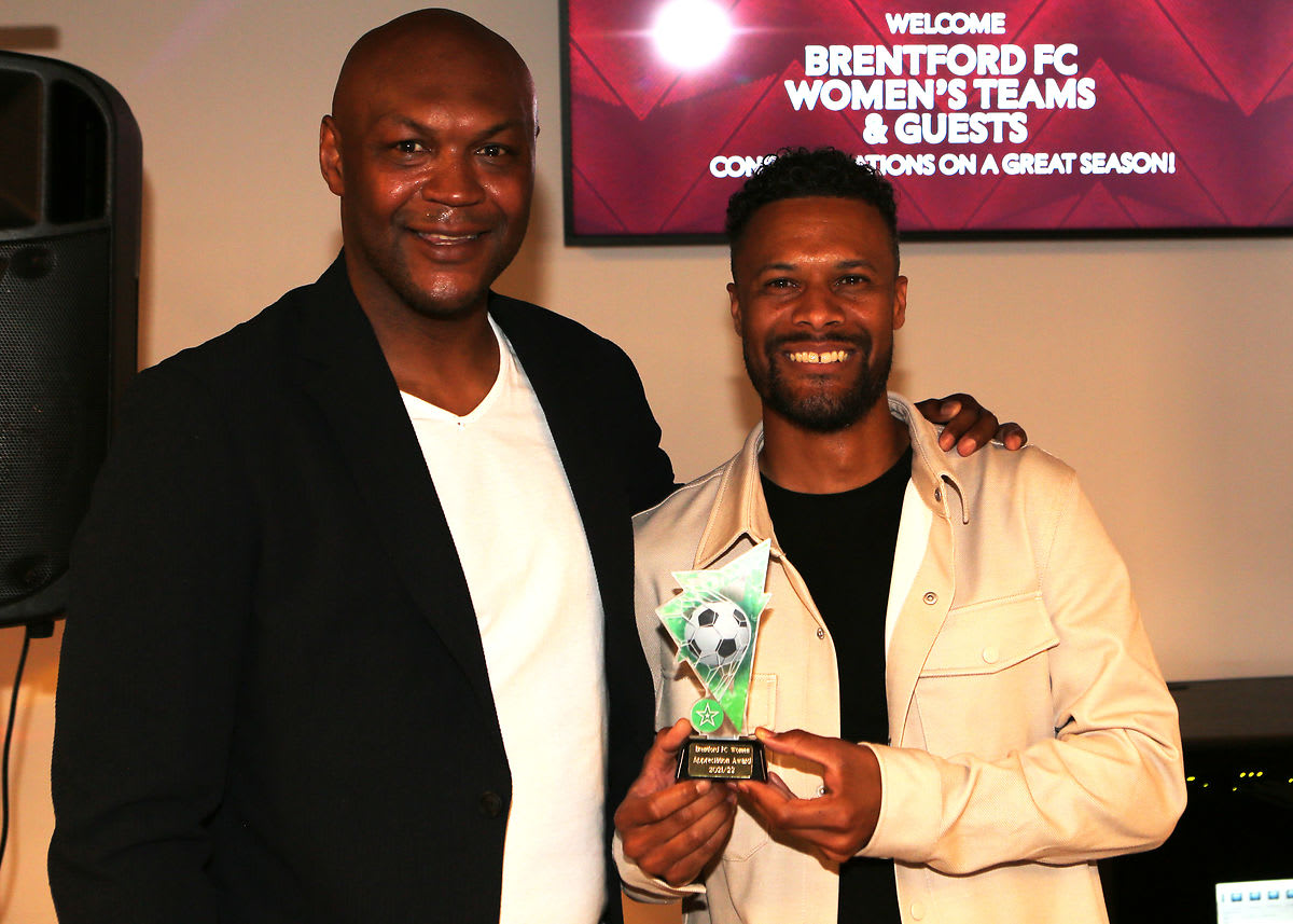 https://www.brentfordfc.com/siteassets/images/football/2021-22/brentford-wfc/non-match/20220617---awards/20220617-215927-0100.jpg