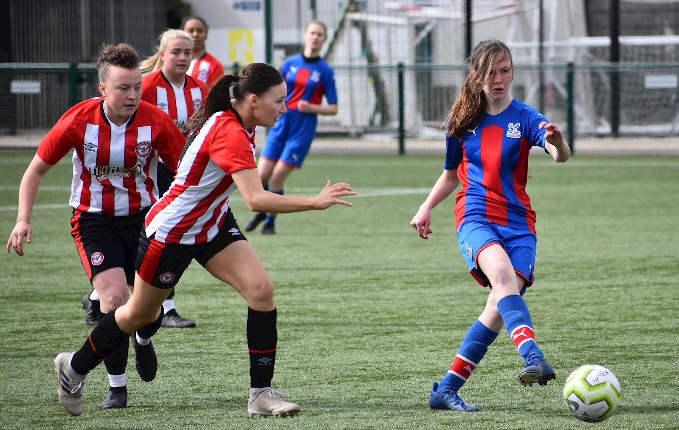 Bees defeated by Palace