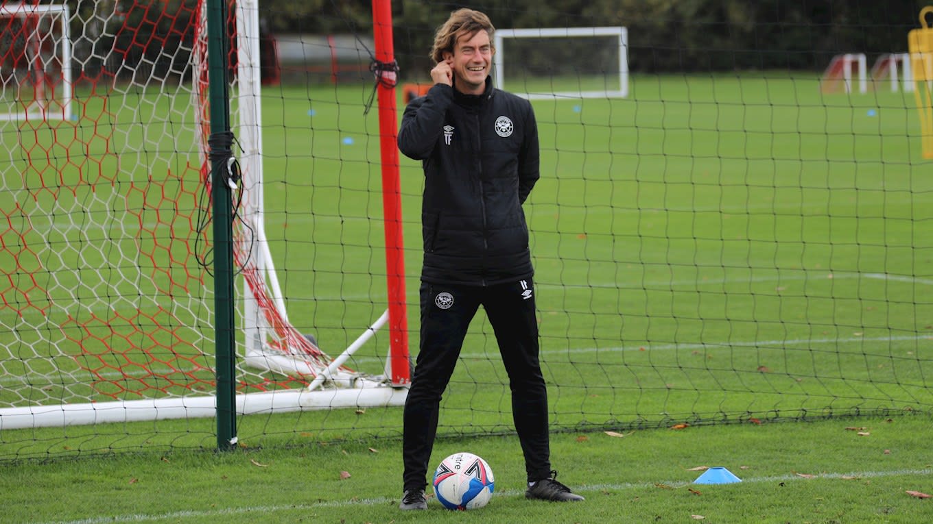 https://www.brentfordfc.com/siteassets/images/football/2020-21/first-team/training/20201026---first-team/8m7a0588.jpg