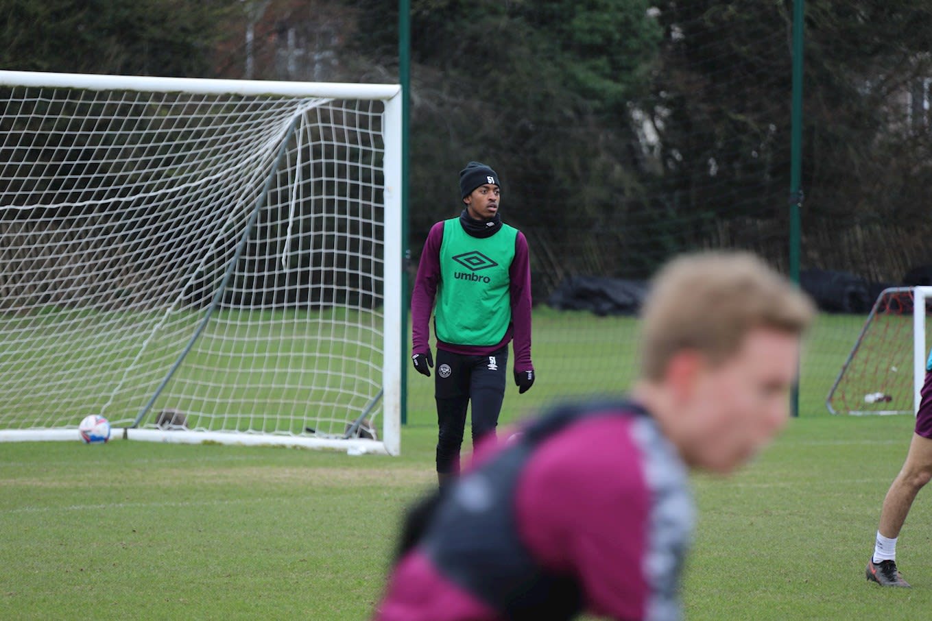https://www.brentfordfc.com/siteassets/images/football/2020-21/brentford-b/training-photos/160221/8m7a0887.jpg