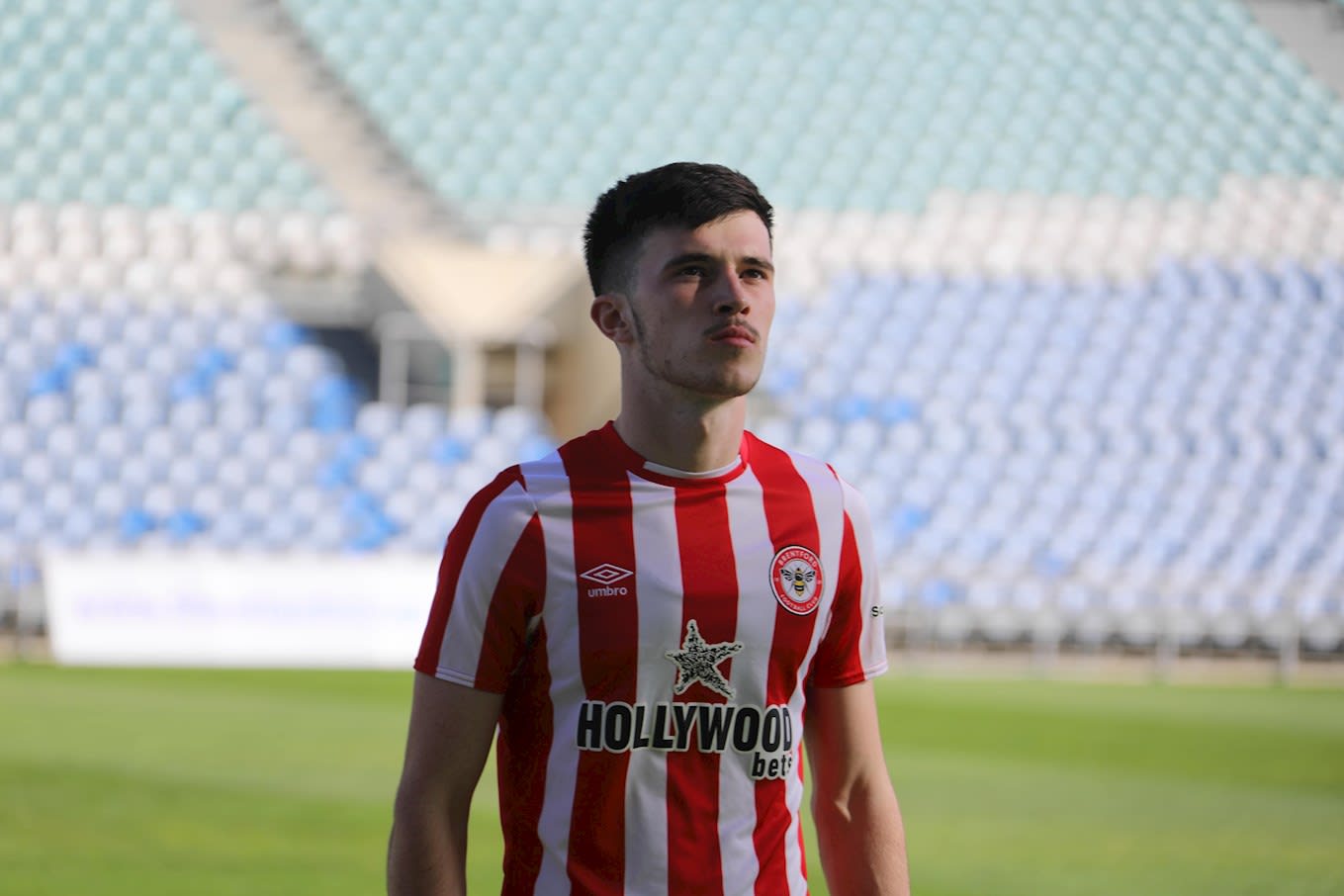 https://www.brentfordfc.com/siteassets/images/football/2021-22/brentford-b/portugal-tour/brondby/8m7a2748-min.jpg
