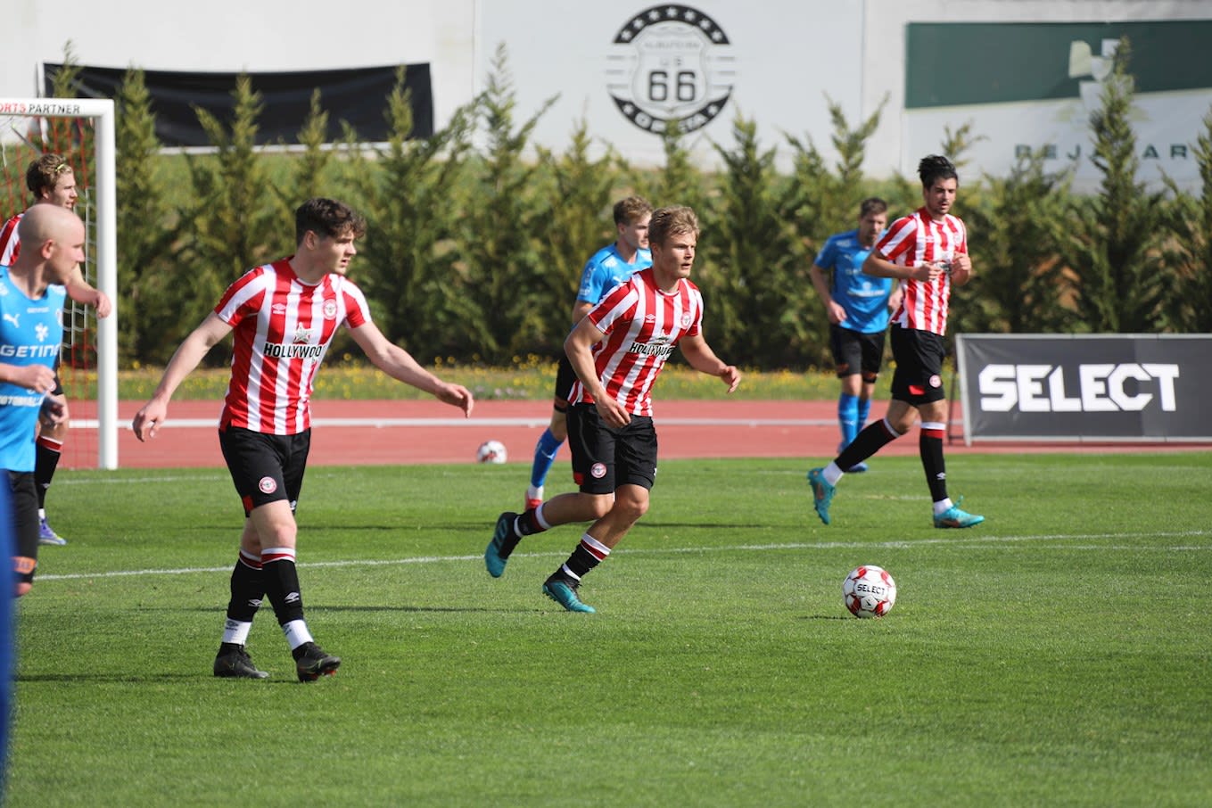 https://www.brentfordfc.com/siteassets/images/football/2021-22/brentford-b/portugal-tour/halmstads/8m7a4012-min.jpg