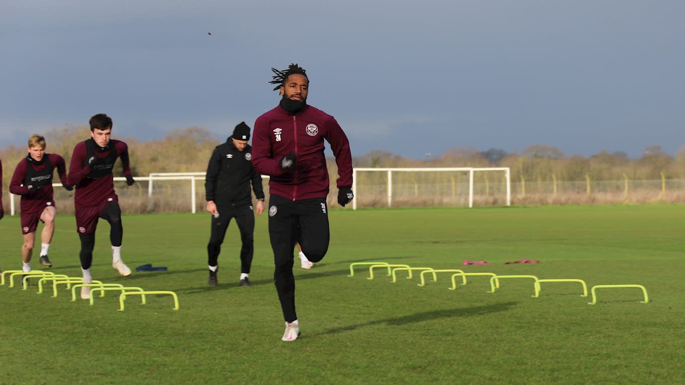 https://www.brentfordfc.com/siteassets/images/football/2020-21/first-team/training/20210103---first-team/8m7a5013.jpg