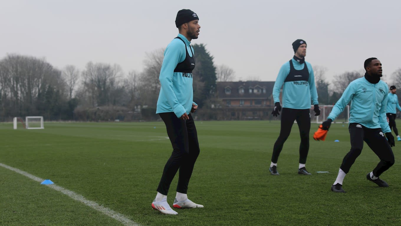 https://www.brentfordfc.com/siteassets/images/football/2021-22/first-team/training/20220303---training/8m7a5313.jpg