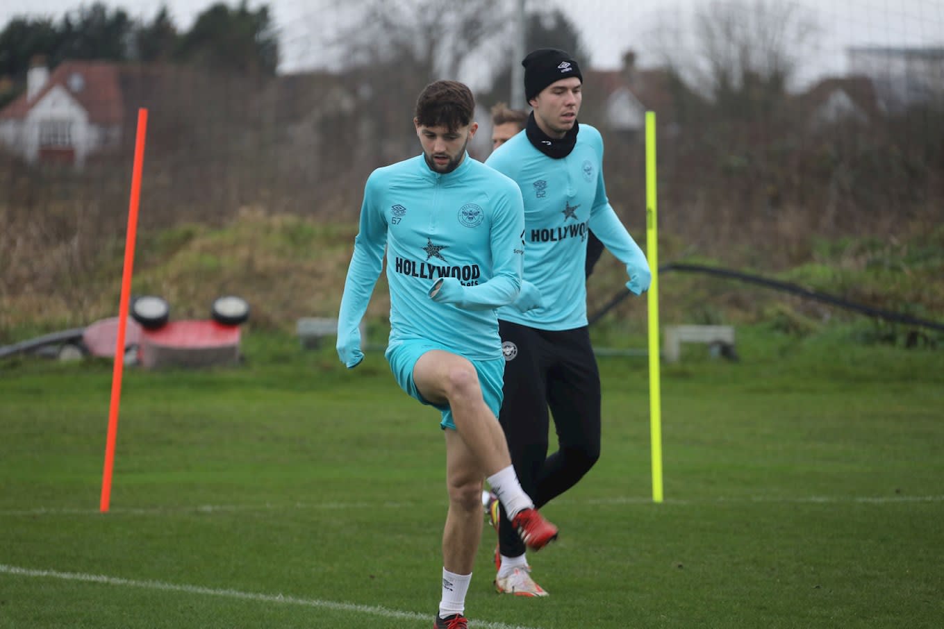https://www.brentfordfc.com/siteassets/images/football/2021-22/brentford-b/training-pictures/301221/8m7a5369-min.jpg