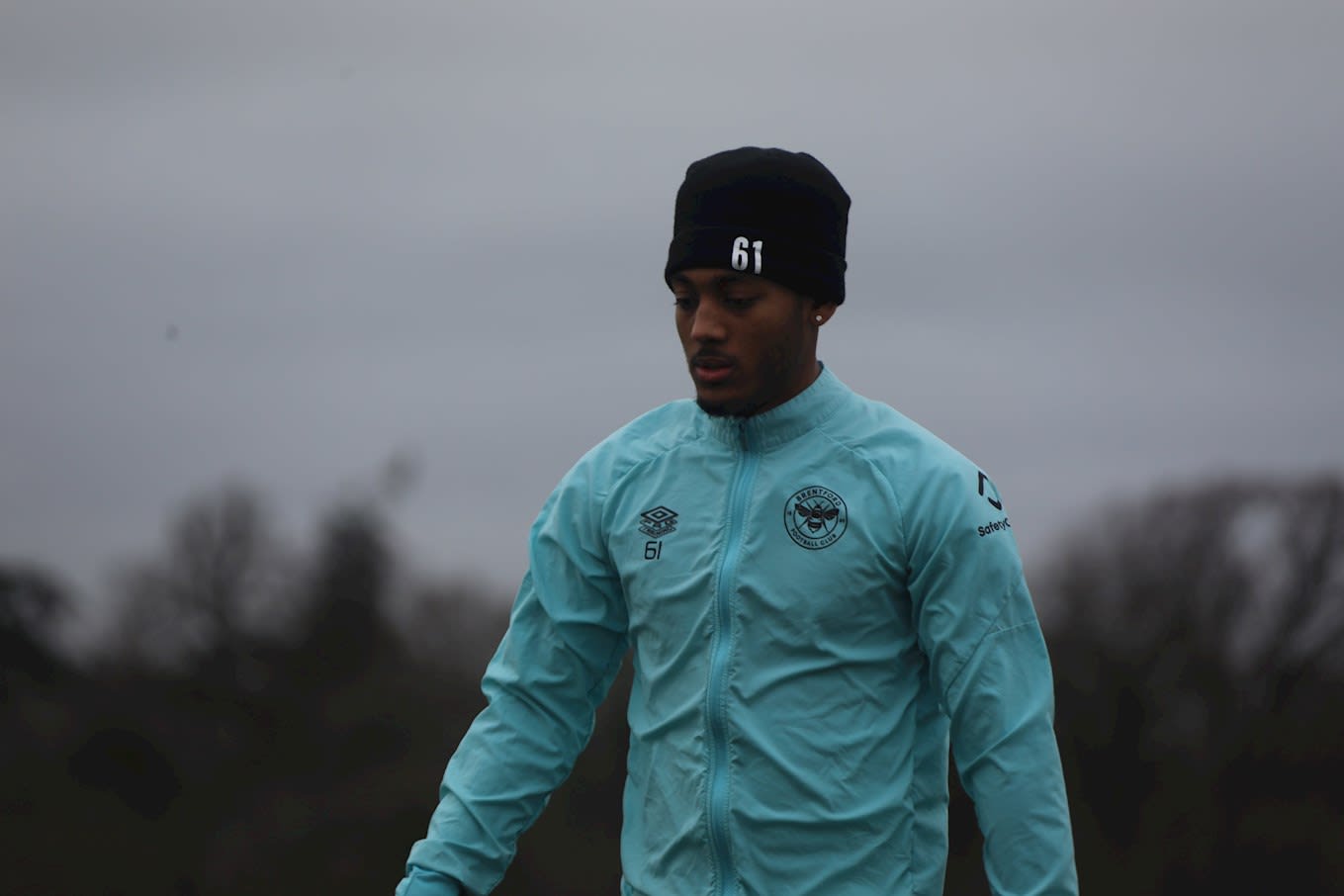https://www.brentfordfc.com/siteassets/images/football/2021-22/brentford-b/training-pictures/301221/8m7a5409-min.jpg