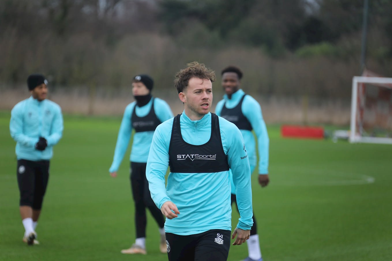 https://www.brentfordfc.com/siteassets/images/football/2021-22/brentford-b/training-pictures/301221/8m7a5515-min.jpg