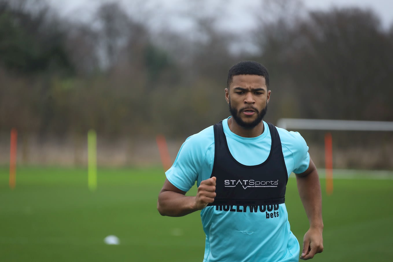 https://www.brentfordfc.com/siteassets/images/football/2021-22/brentford-b/training-pictures/301221/8m7a5586-min.jpg