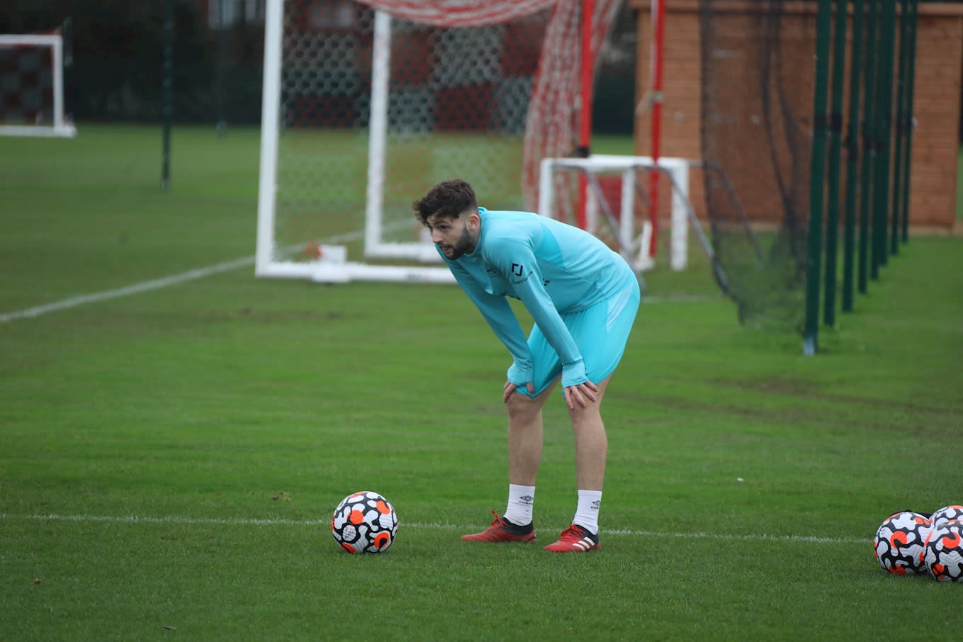 https://www.brentfordfc.com/siteassets/images/football/2021-22/brentford-b/training-pictures/301221/8m7a5687-min.jpg