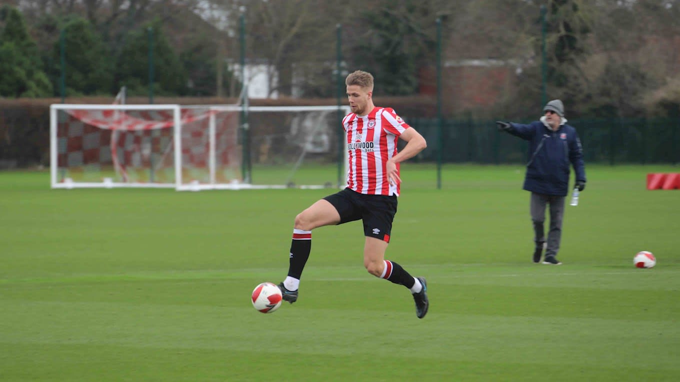 https://www.brentfordfc.com/siteassets/images/football/2021-22/first-team-games/20220103---eastbourne-bcd/8m7a6338.jpg