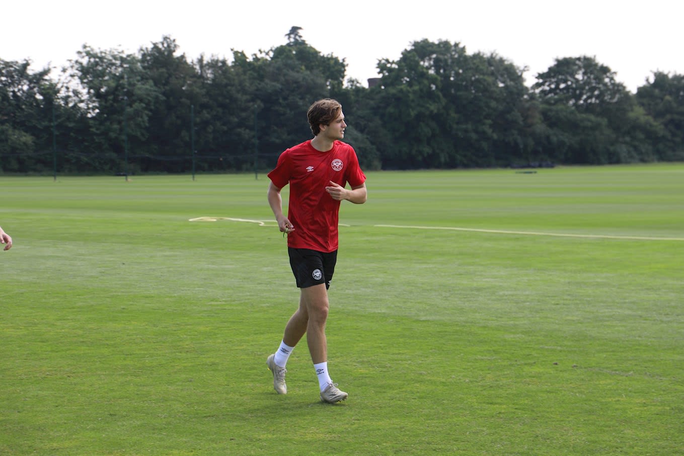 https://www.brentfordfc.com/siteassets/images/football/2021-22/brentford-b/pre-season-training/8m7a7290.jpg
