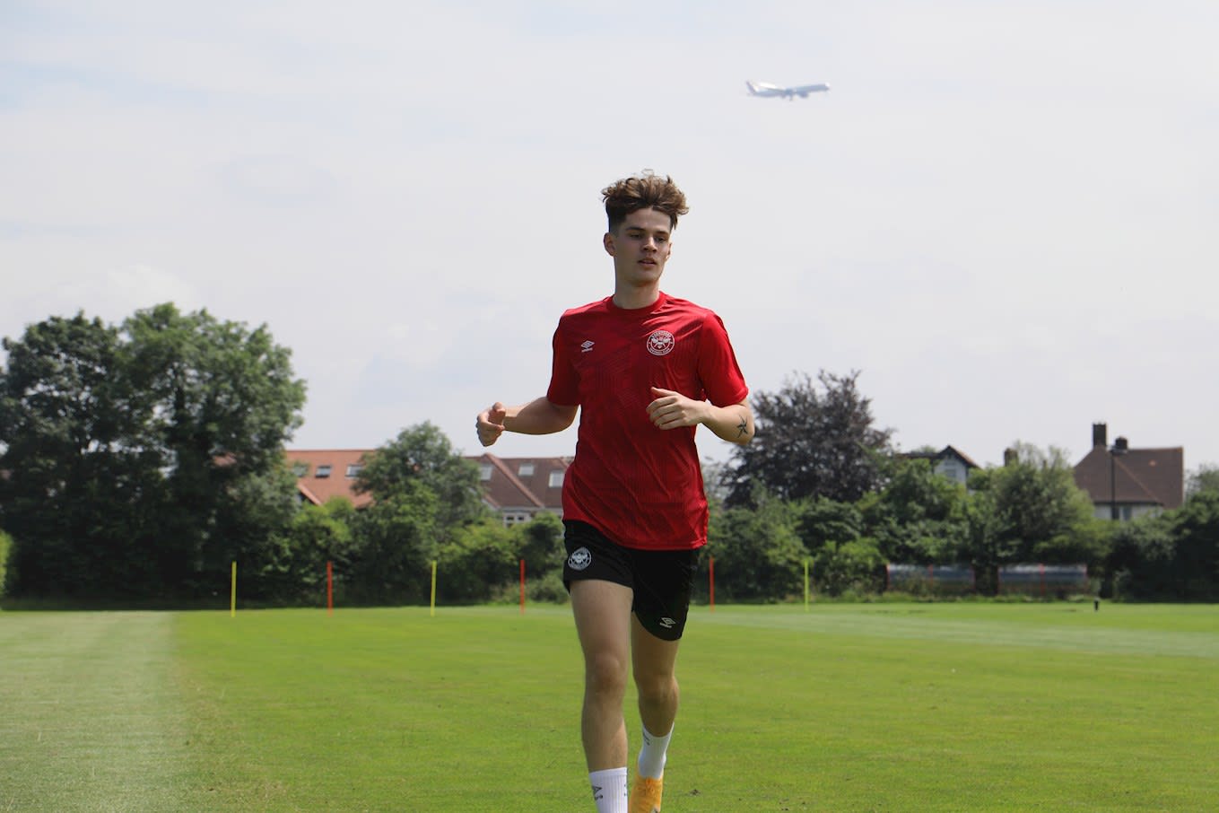 https://www.brentfordfc.com/siteassets/images/football/2021-22/brentford-b/pre-season-training/8m7a7323.jpg