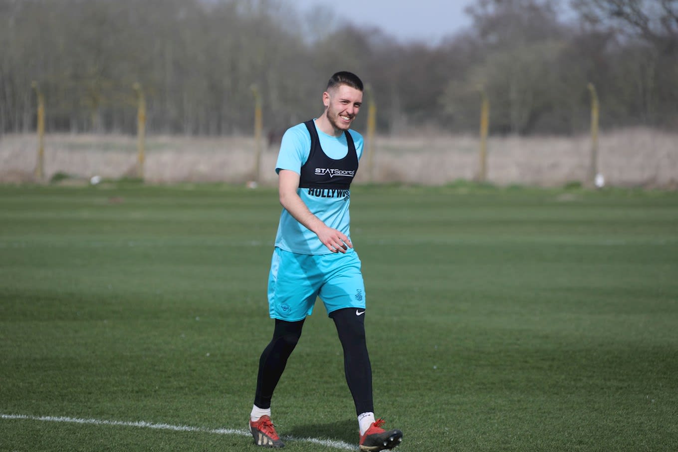 https://www.brentfordfc.com/siteassets/images/football/2021-22/brentford-b/training-pictures/15322/8m7a7416-min.jpg