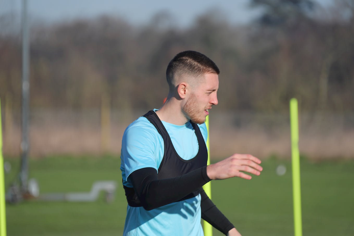 https://www.brentfordfc.com/siteassets/images/football/2021-22/brentford-b/training-pictures/14122/8m7a7457-min.jpg