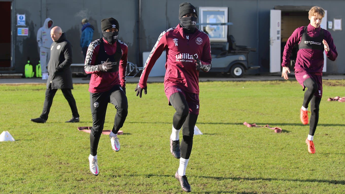 https://www.brentfordfc.com/siteassets/images/football/2020-21/first-team/training/20210122---first-team/8m7a7599.jpg
