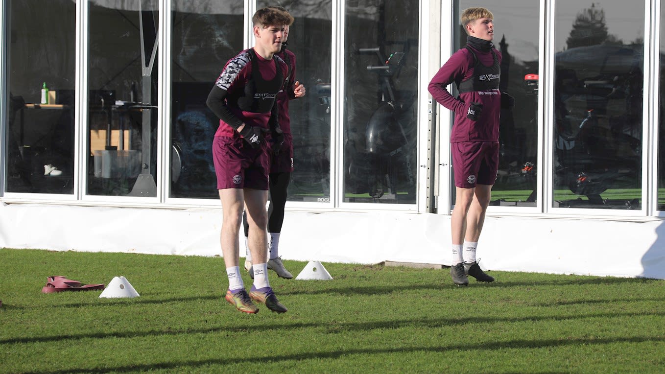 https://www.brentfordfc.com/siteassets/images/football/2020-21/first-team/training/20210122---first-team/8m7a7666.jpg