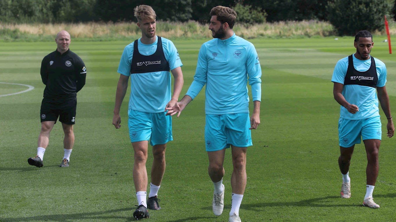 https://www.brentfordfc.com/siteassets/images/football/2021-22/first-team/training/20210805---training/8m7a8438.jpg