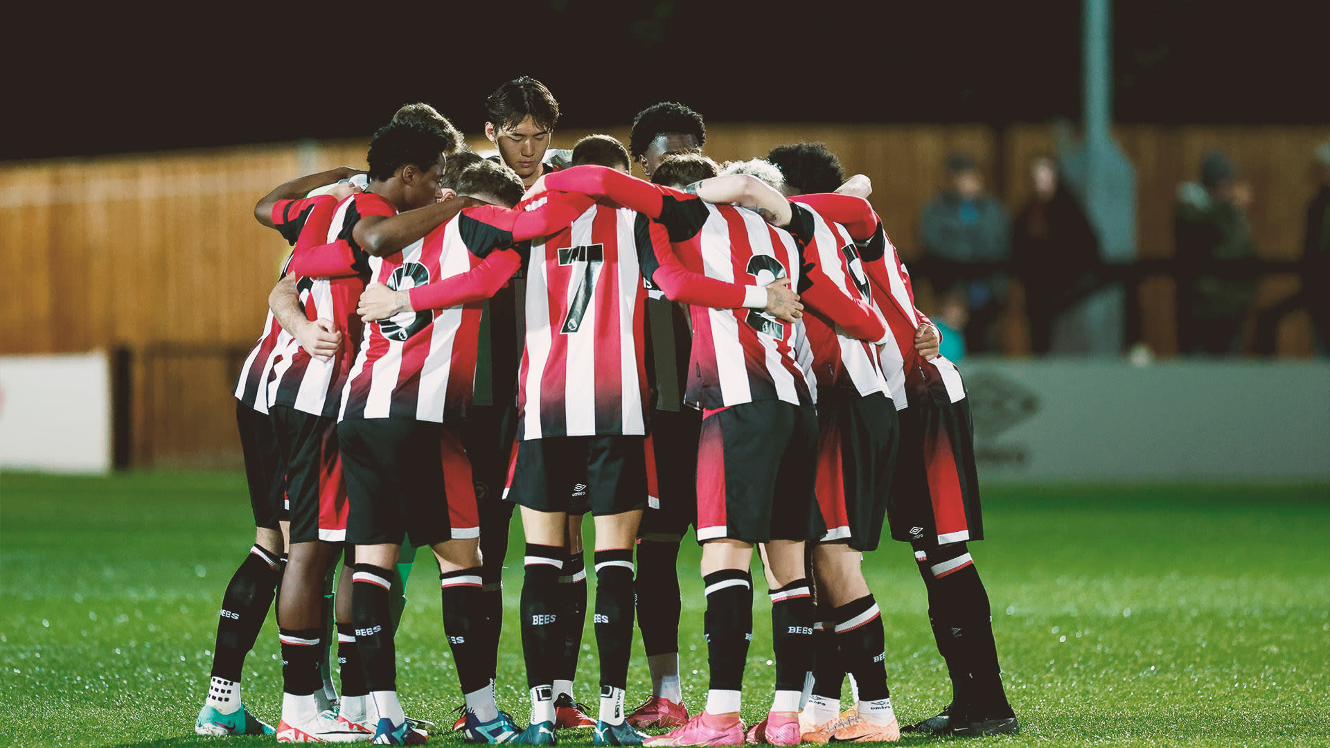Team huddle v Leicester City U21