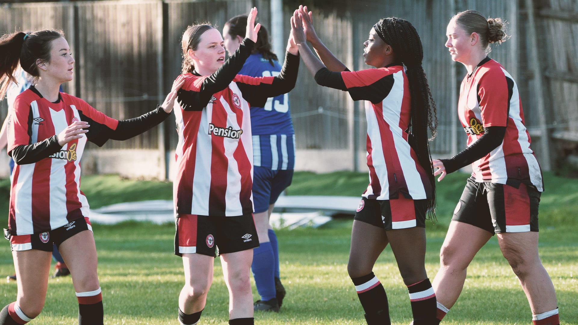 Production/Brentford_Women_B_f6uk1m