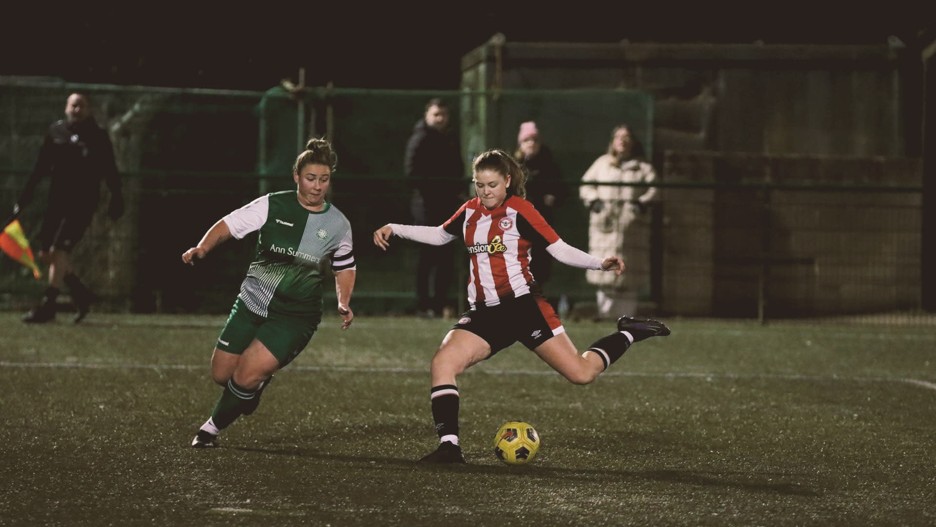 Production/Chloe_Logie_v_Whyteleafe_zvykvm