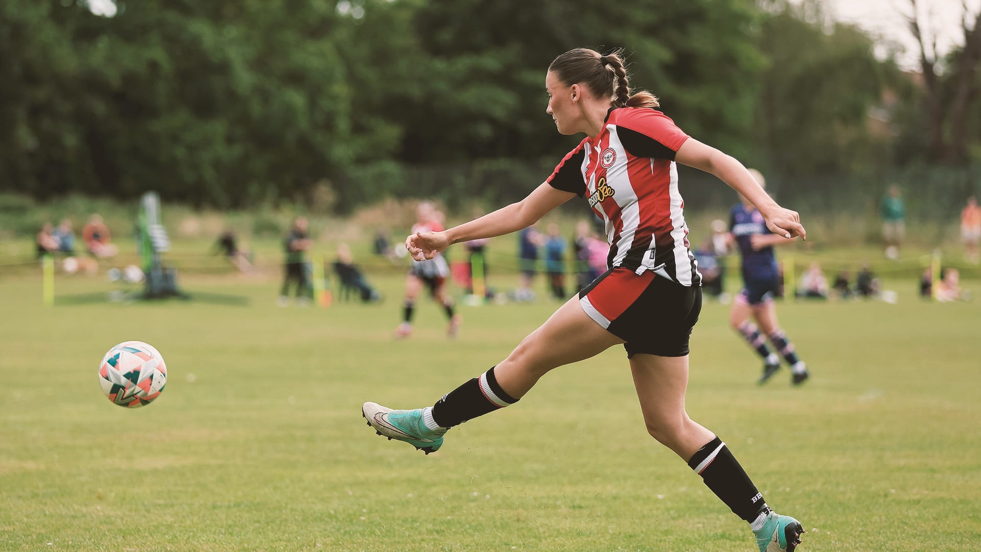 Production/Chloe_Webb_v_Dulwich_Hamlet_q0seva