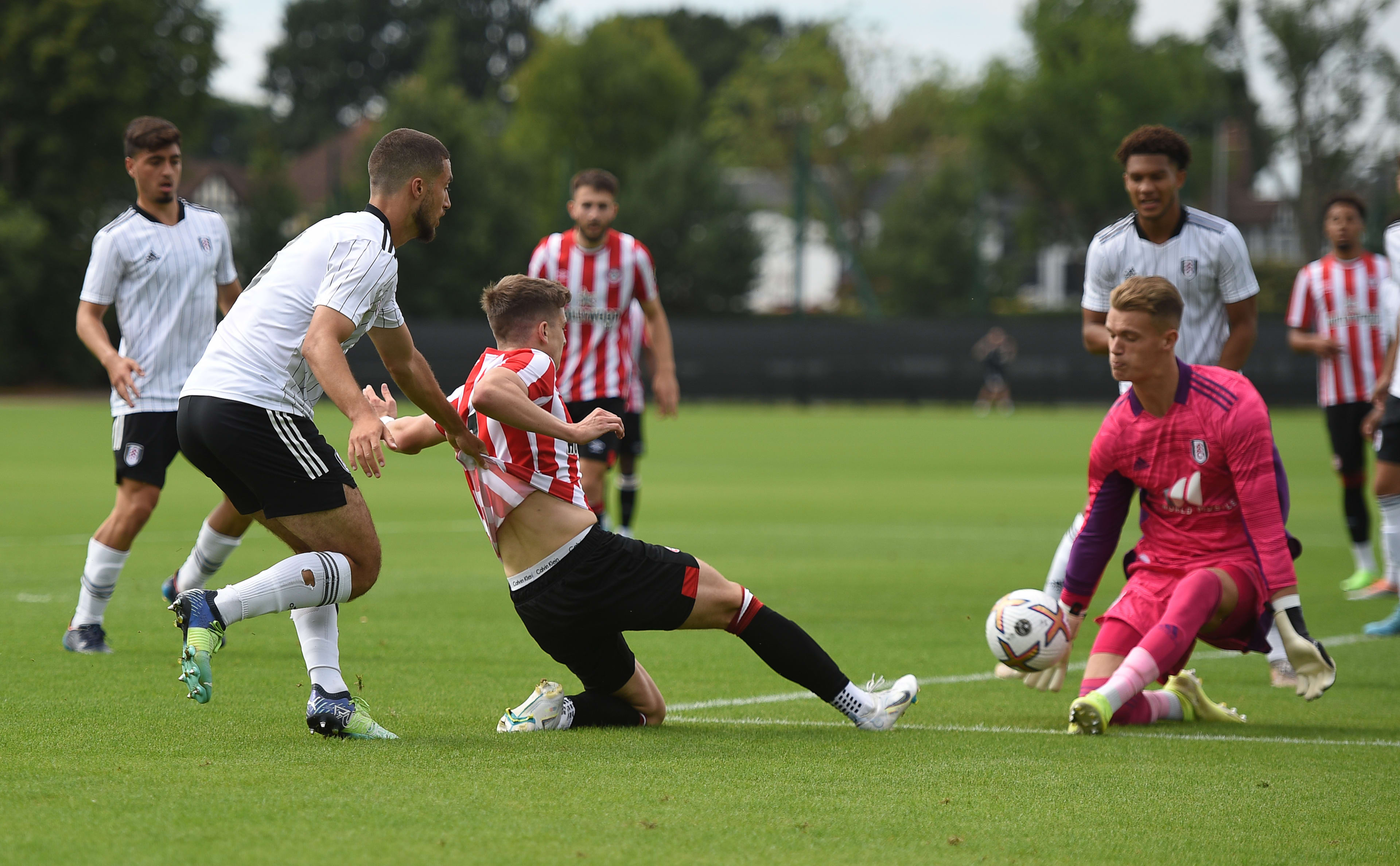 Ryan Trevitt shoots against Fulham 