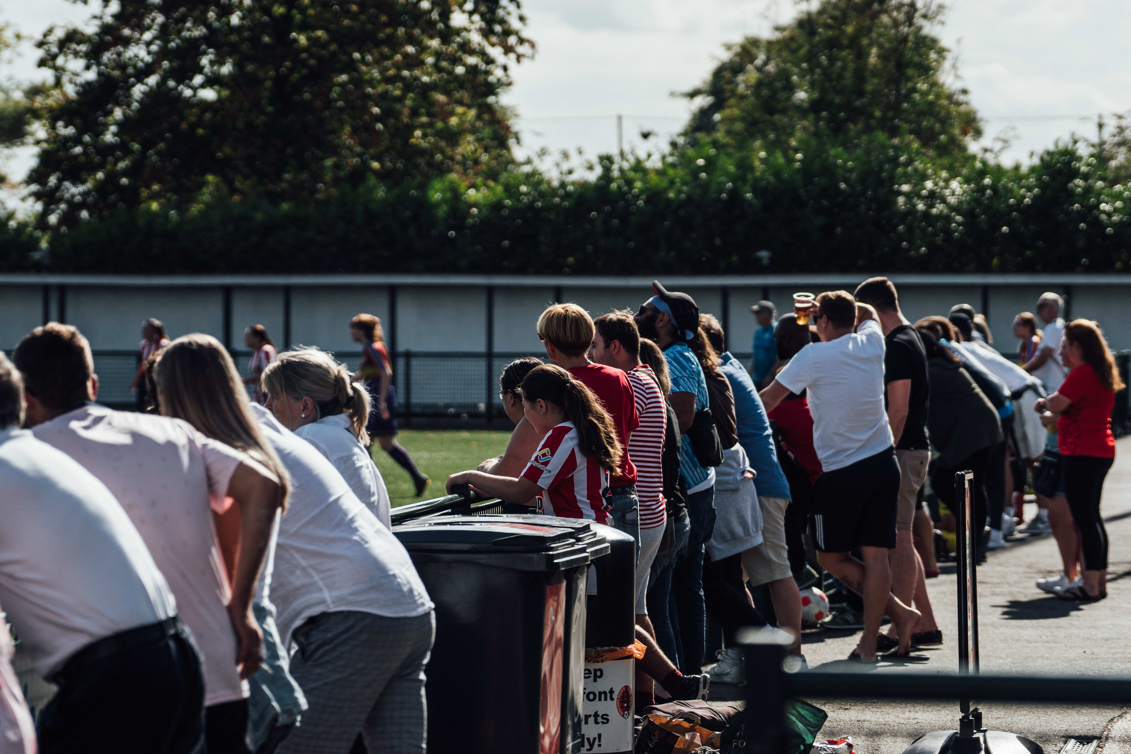 It was fantastic to see supporters at Bedfont backing the team