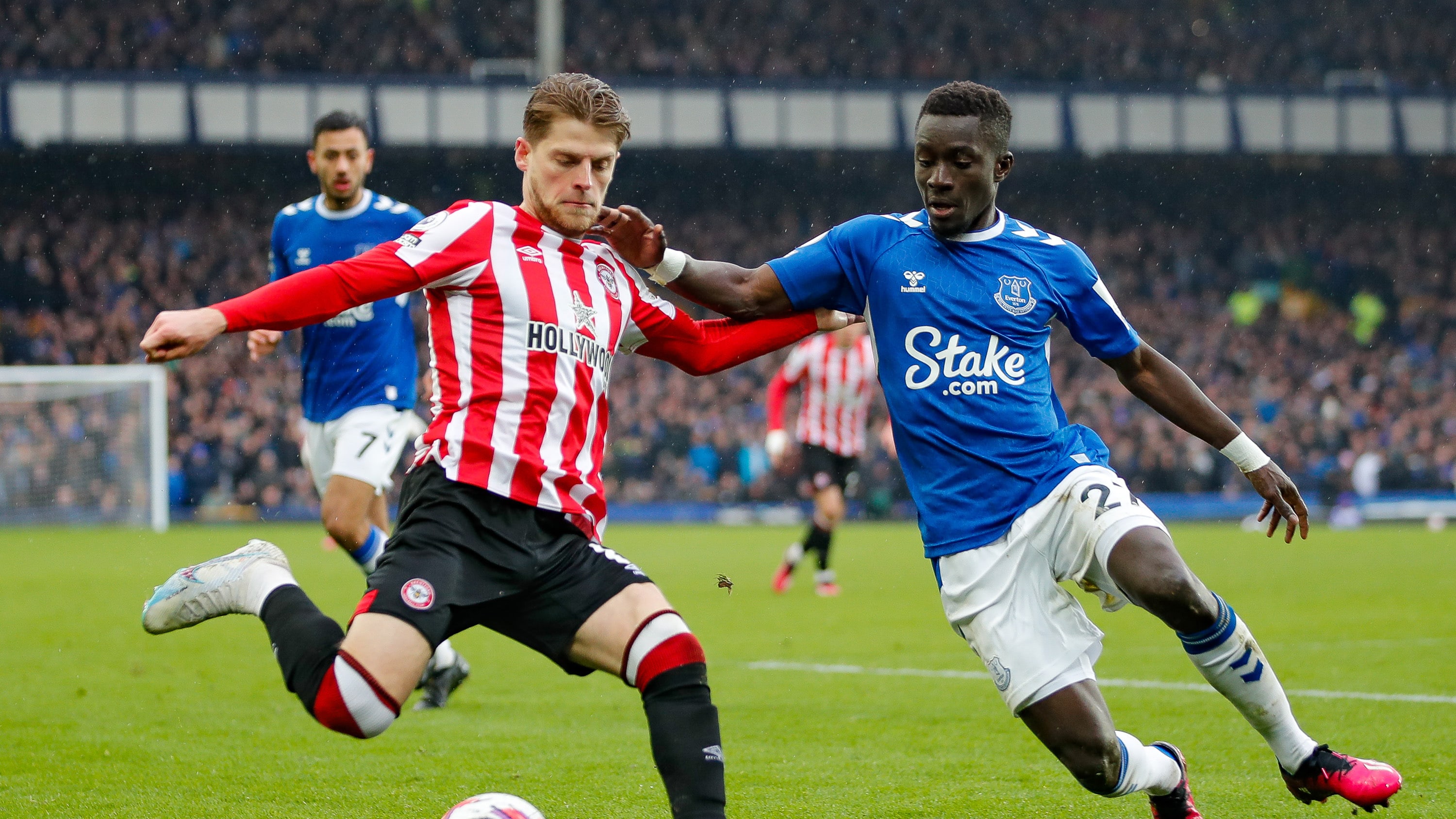 Mathias Jensen v Everton (match report hero)