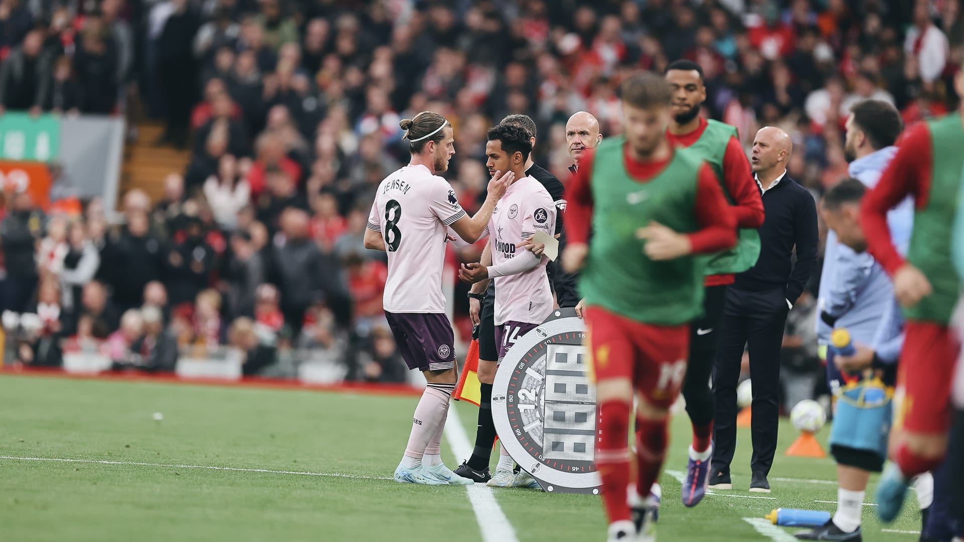 Production/Fabio_on_v_Liverpool_m7xi7c